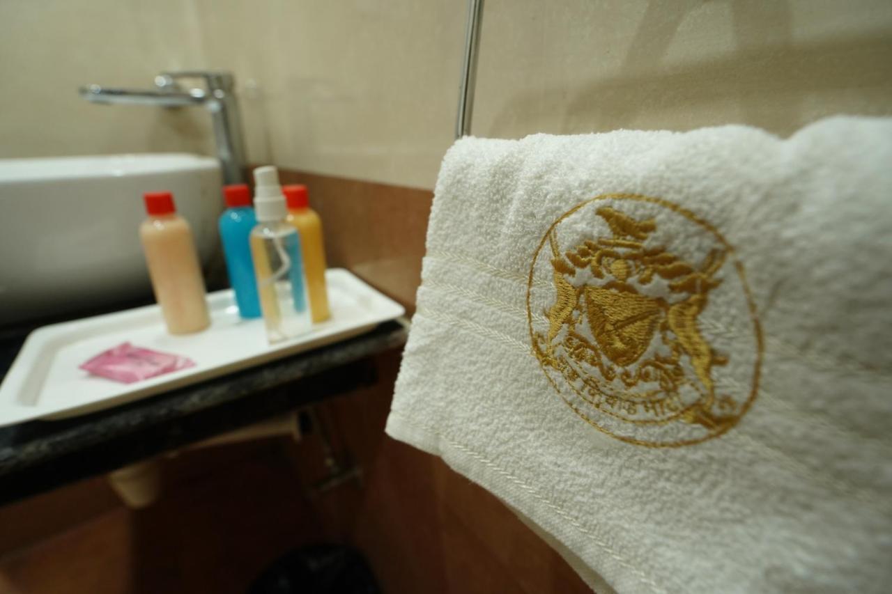 Hotel Silver Cloud Джодхпур Экстерьер фото